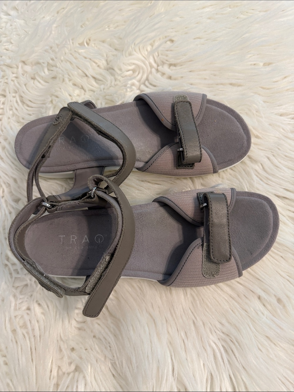 TraQ by Alegria Gray Double-Strap Comfort Sandals - Womens size 38 USA (8-8.5)